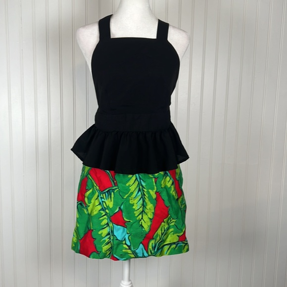 Vineyard Vines Skirt - Picture 2 of 16